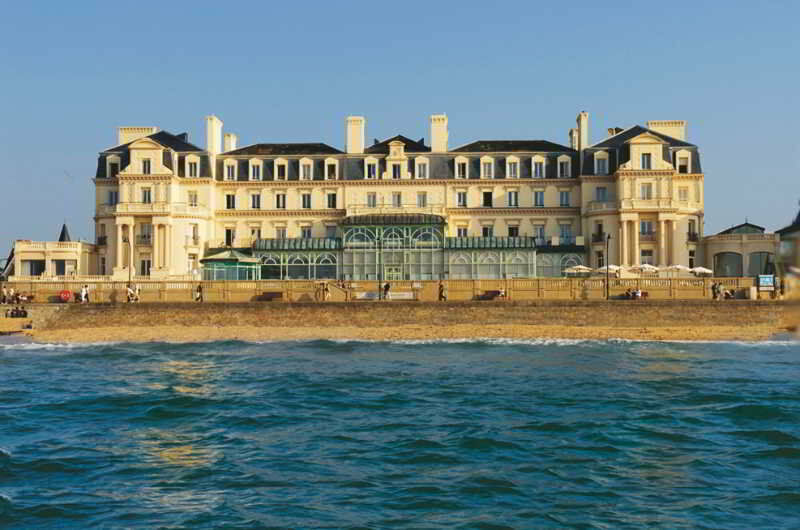 Grand Hotel Des Thermes Saint-Malo Bagian luar foto